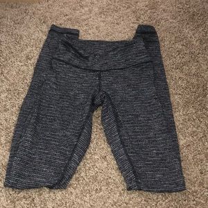Lululemon grey and black leggings.